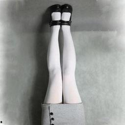 美美脚丝袜图片